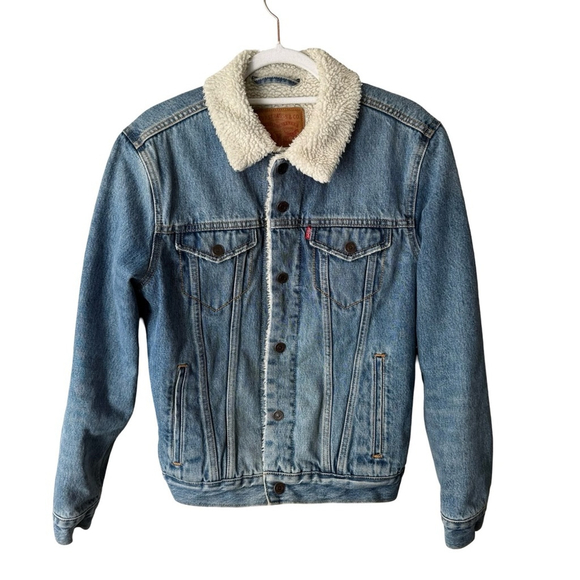Levi's Classic Vintage Trucker Blue Denim Jacket with Sherpa Lining Size S Cozy - Picture 1 of 16